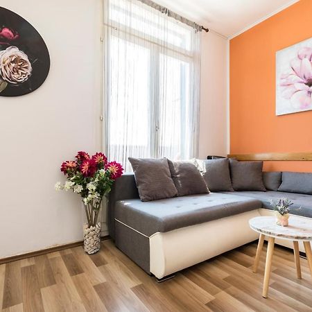 Apartment Slavica Mali Lošinj Extérieur photo